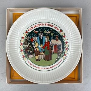 Vintage Wedgwood Plates Children Stories Hansel And Gretel With Box 1976 New